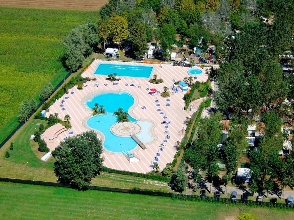 Happy Camp Mobile Homes In Camping Laguna Village Caorle Exterior foto