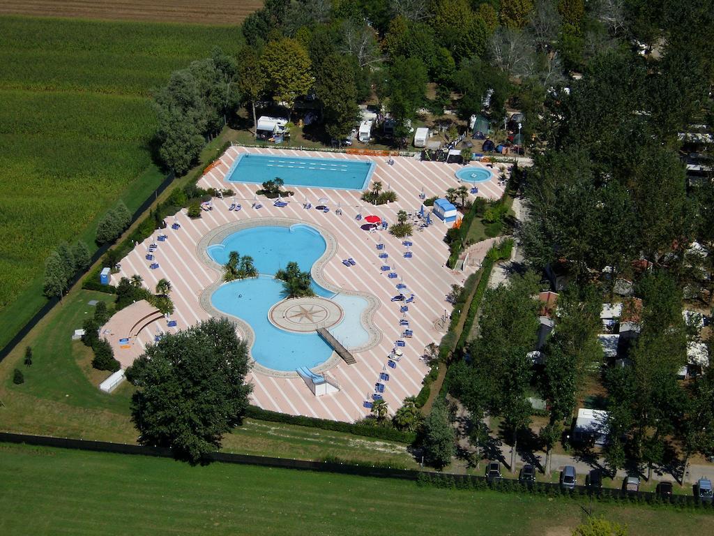 Happy Camp Mobile Homes In Camping Laguna Village Caorle Exterior foto
