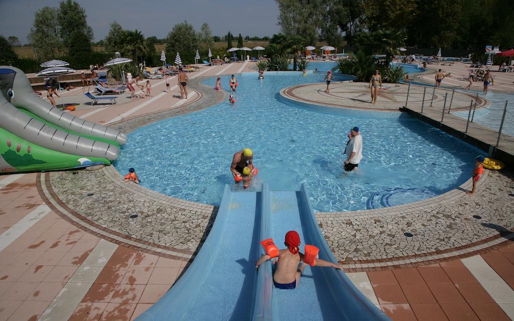 Happy Camp Mobile Homes In Camping Laguna Village Caorle Exterior foto