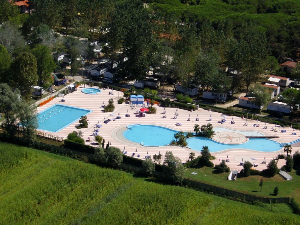 Happy Camp Mobile Homes In Camping Laguna Village Caorle Exterior foto